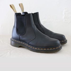 Vegan Dr.Marten Boots